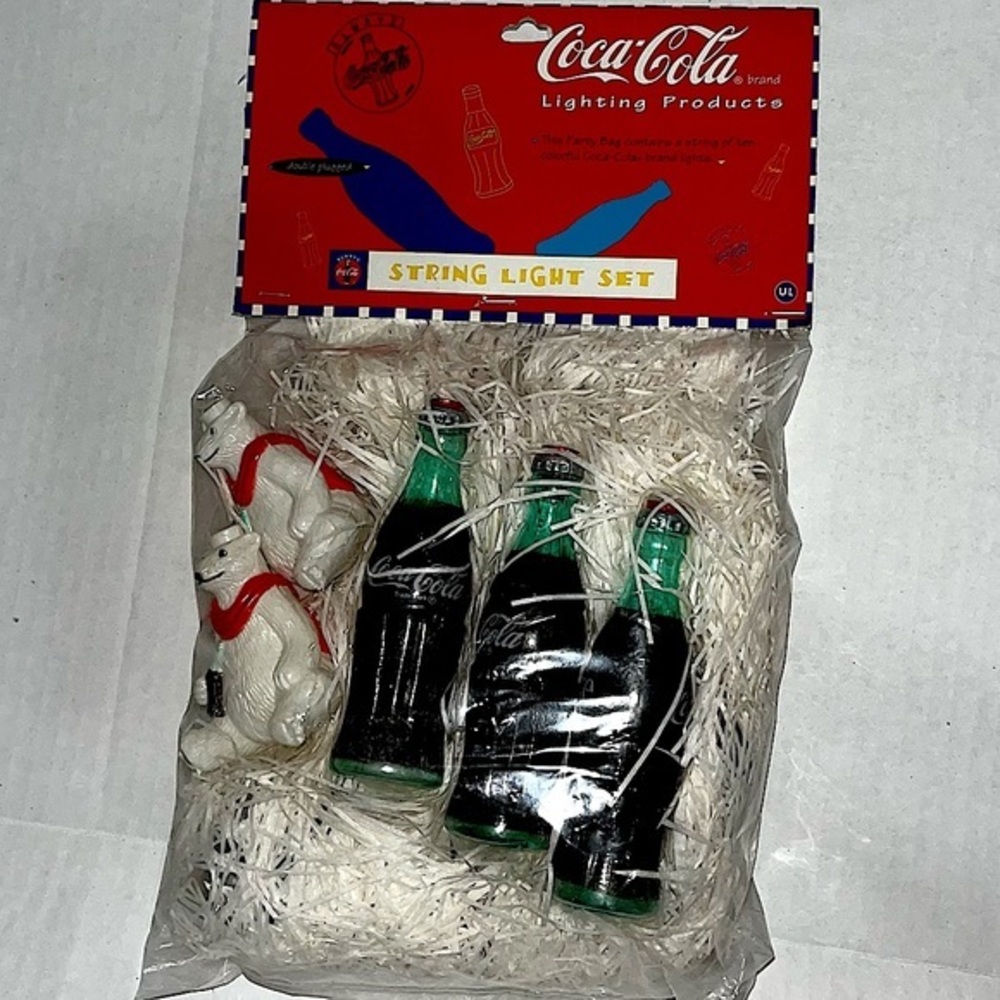 Coca-Cola 14Foot  String Light Set with‎ Polar Bear and Coke Bottle Covers